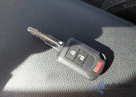 2018 Mitsubishi Outlander Es z USA, uszkodzony, nr VIN JA4AZ3A39JZ049869